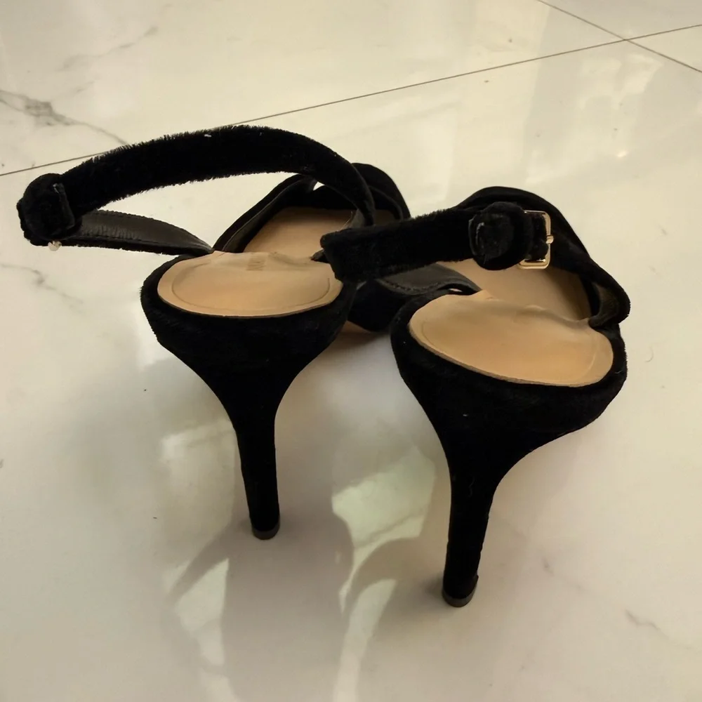 Banana Republic chic black